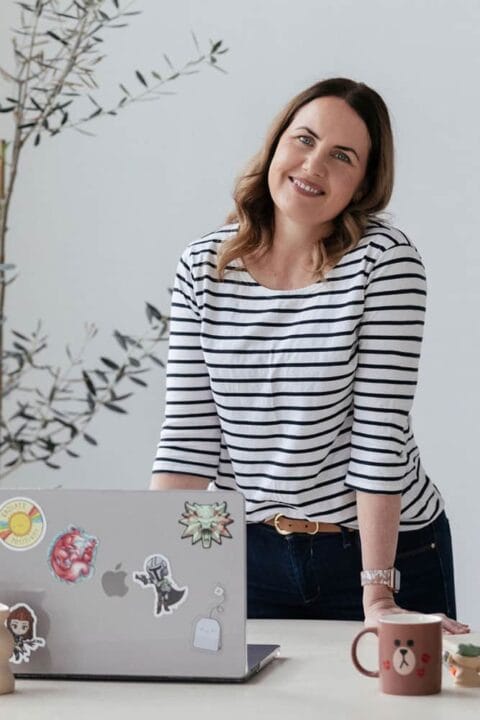 Amanda Veenhuis Brisbane graphic designer ready to discuss your project